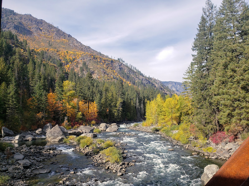 Old Pipeline Bed Trailhead - Tourist attraction in Leavenworth