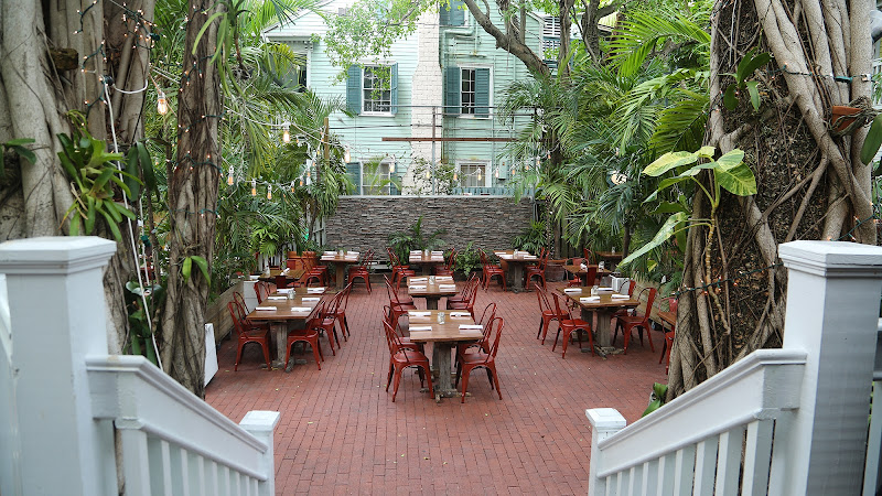 First Flight Island Restaurant & Brewery - Restaurant in Key West