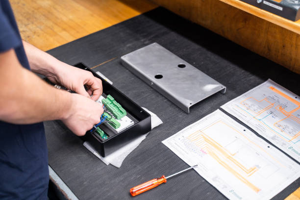 P & T Electricians Midtown photo