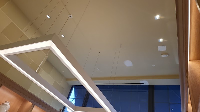 P & T Electricians Midtown photo