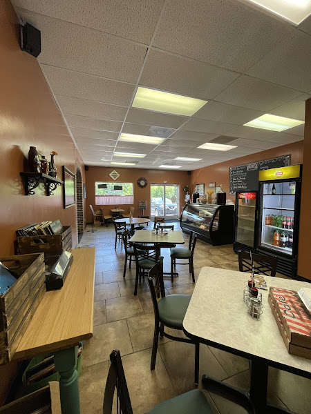 Nino's Pizzeria & Eatery