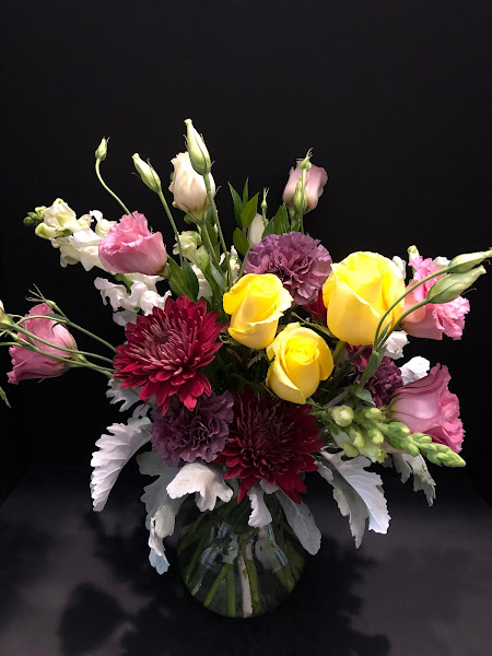 Carriage House Designs, LLC - Florist in Colorado Springs