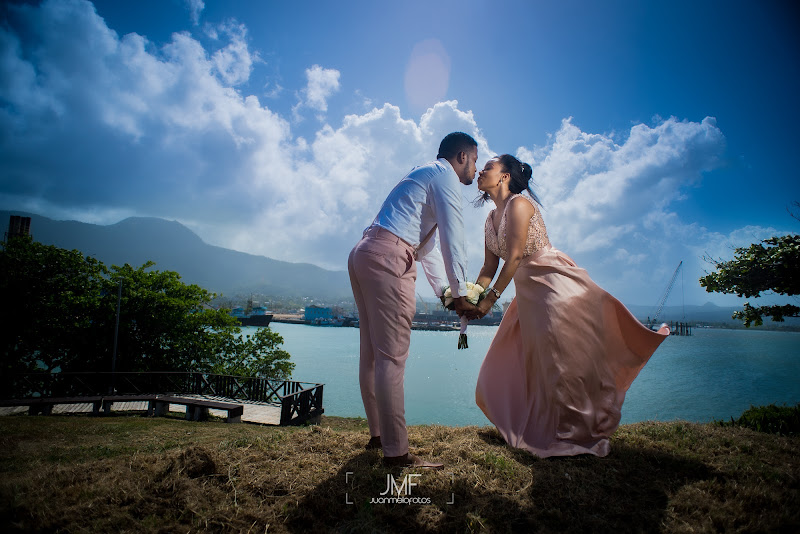 Juan Melo Fotografía Artística - Wedding photographer in Puerto Plata 57000