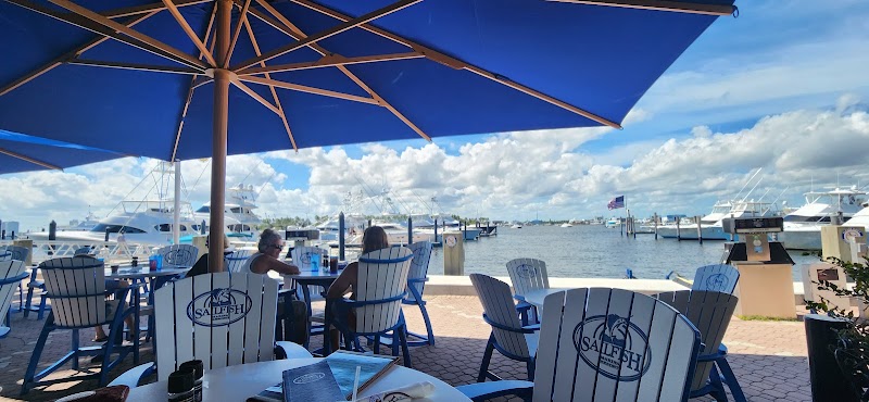 Sailfish Marina Tiki Bar - American restaurant in West Palm Beach
