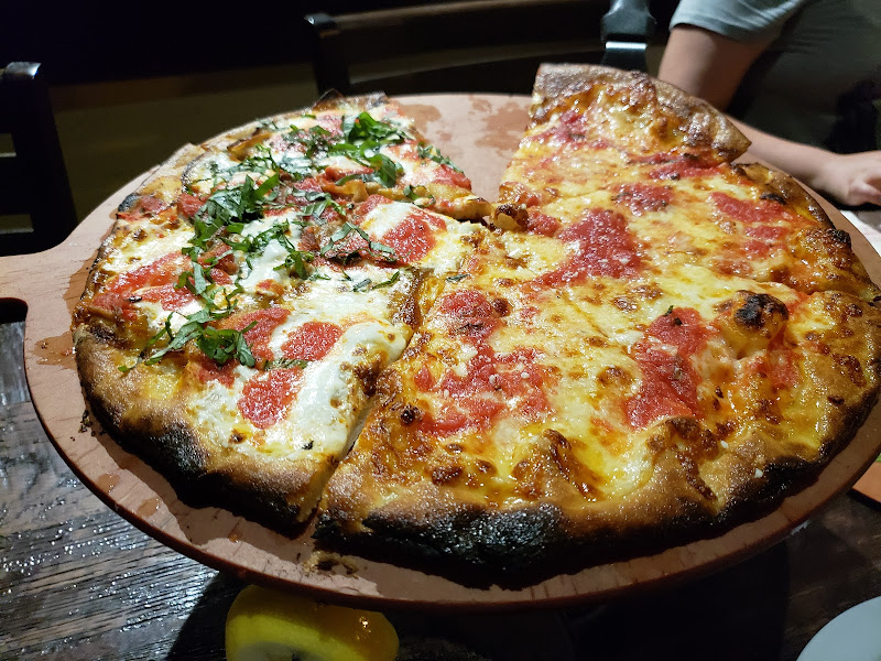 Sicilian Oven - Pizza restaurant in Fort Lauderdale