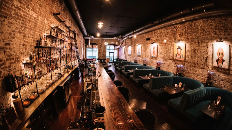 Unknown Caller - Cocktail bar in Chattanooga