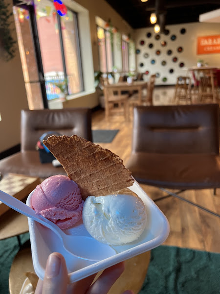Sarabhas creamery - Ice cream & chai/coffee shoppe