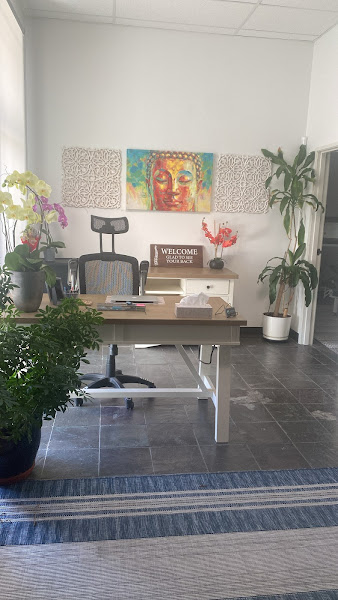 Pura Vida Chiropractic - Chiropractor in Palm Springs