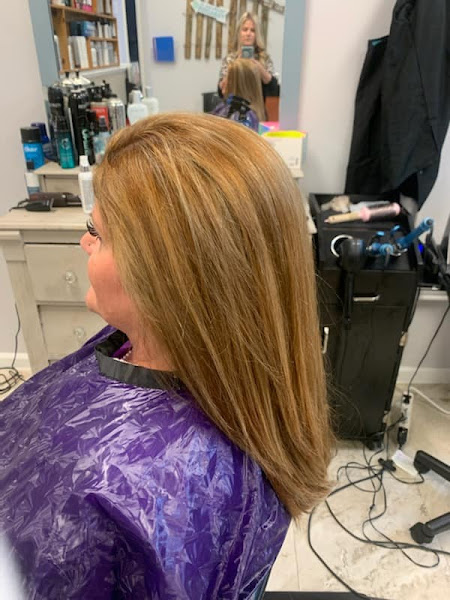 Salon Paradise - Hair salon in Orange Beach