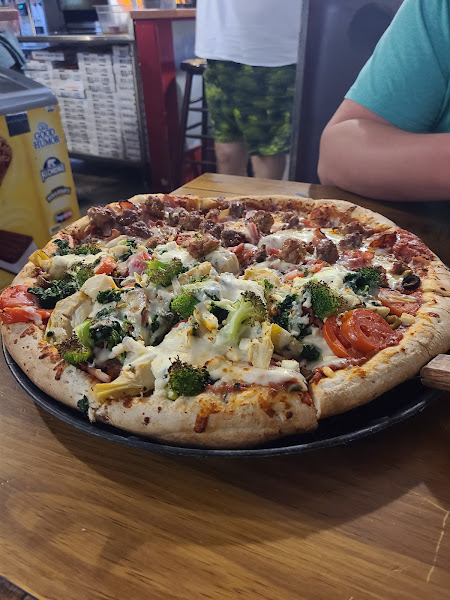 Bruno’s Pizza - Pizza restaurant in Watersound