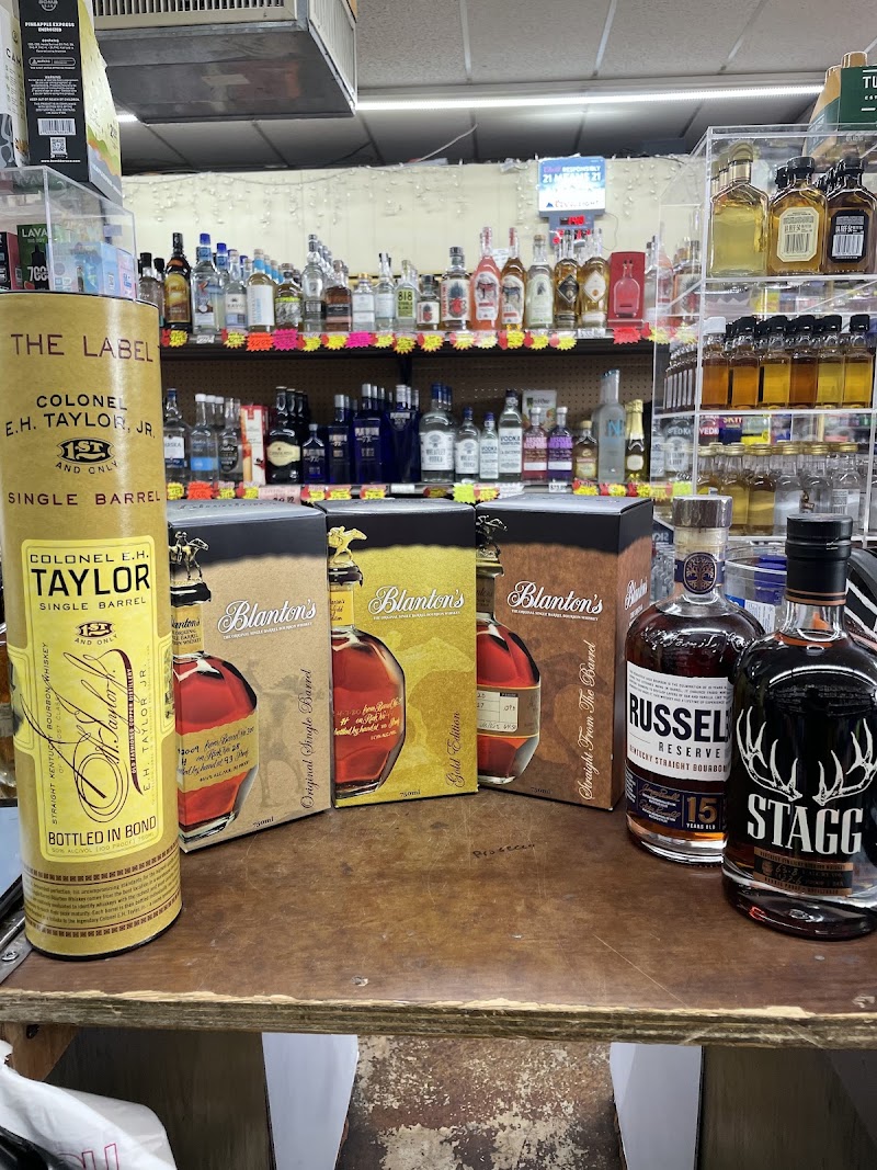 Scott's Discount Liquor beer and wine photo