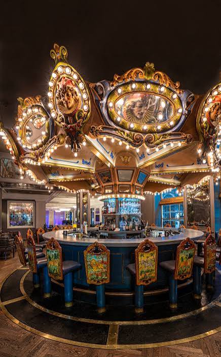 The Carousel Bar & Lounge photo