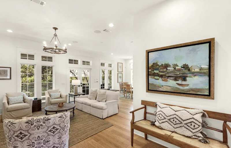 Diving Pelican Realty + Rentals - Property management company in Santa Rosa Beach