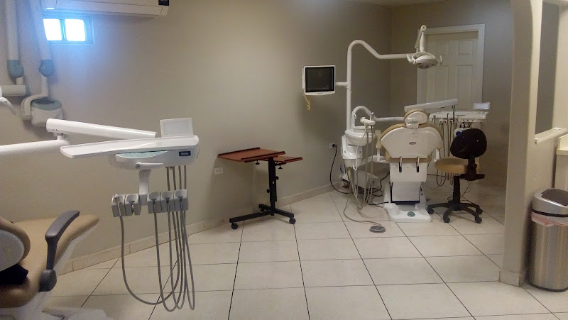 Arizona Dental - Dentist in Centro