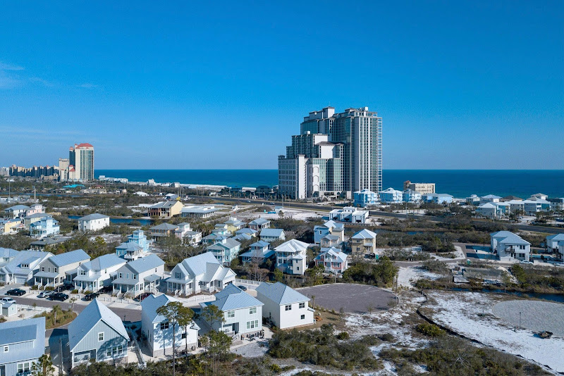 Luxury Coastal Vacations - Vacation home rental agency in Pensacola