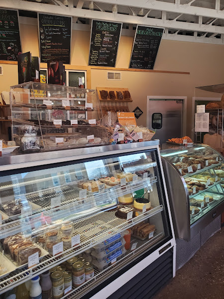 Simple Bakery & Market - Bakery in Lake Geneva