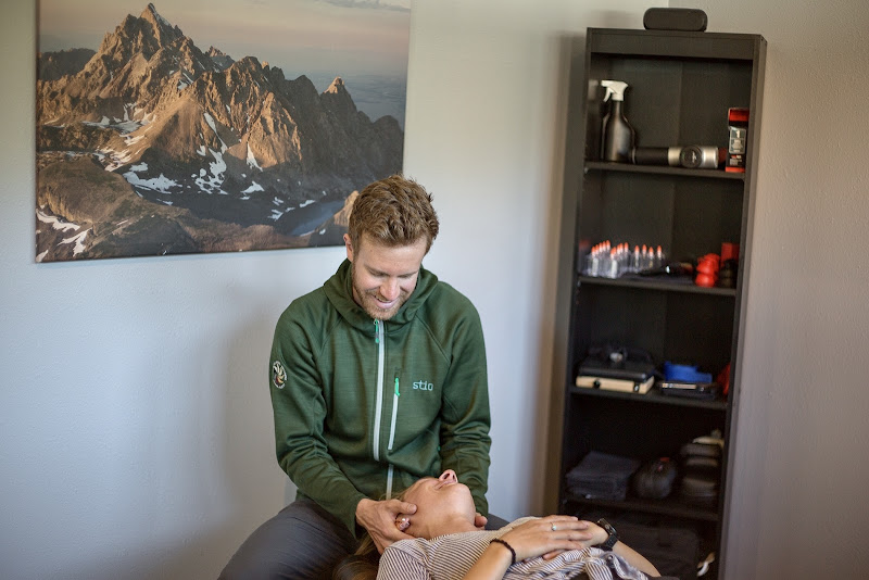 Backcountry Chiropractic | Dr. Derrik Sulzer, DC, MS.