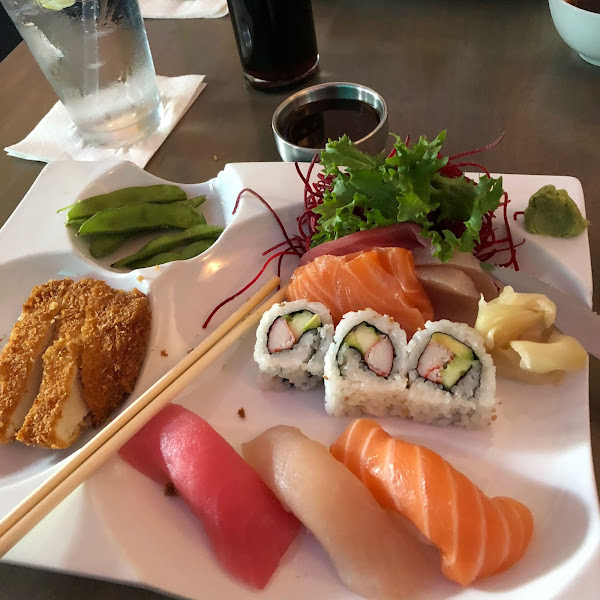 Sky Thai Sushi - Asian restaurant in Fort Lauderdale