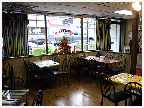 Farmhouse Restaurant - American restaurant in Branson