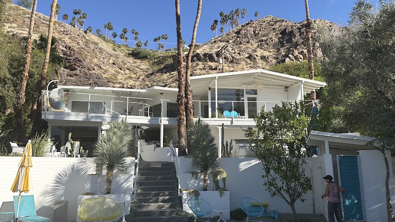 Boutique Vacation Rentals - Vacation home rental agency in Palm Desert