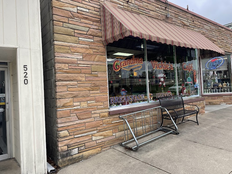 Grandma Vickie's Cafe