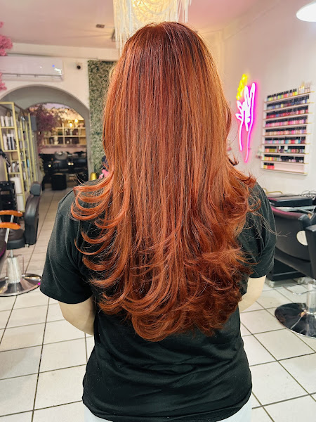 Beauty Salon VG