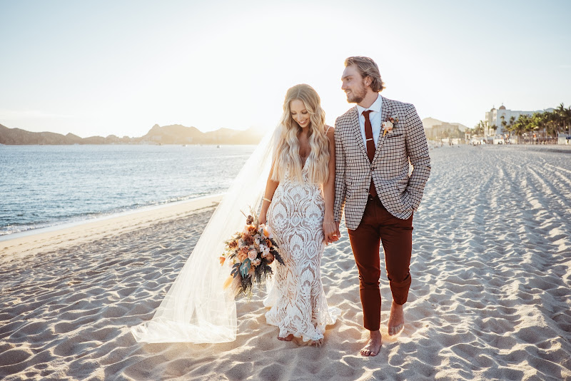 Somos Lumos | Cabo Wedding & elopement Photographers - Wedding photographer in El Medano Ejidal