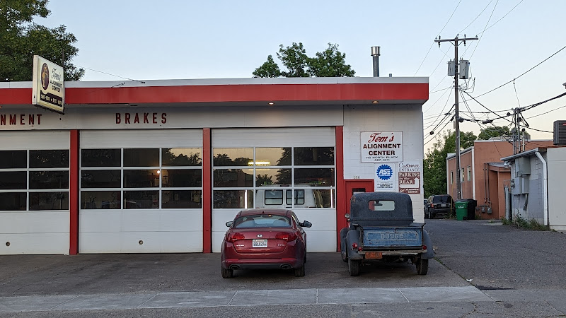 Tom's Alignment Center
