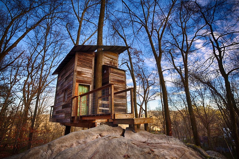 Treetop Hideaways - Hotel in Flintstone