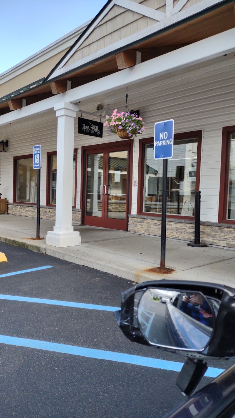 COACH Outlet - Fashion accessories store in Lake George