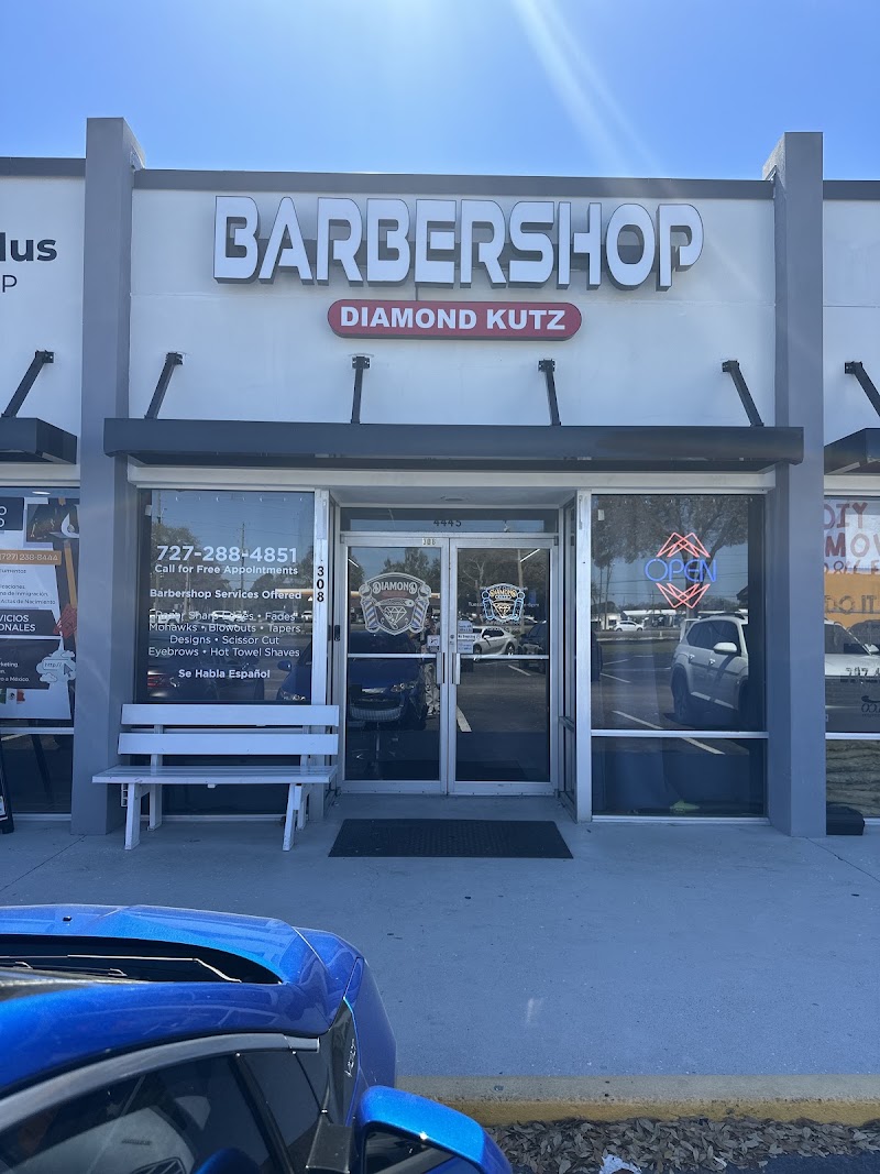 Diamond Kutz Barbershop Clearwater FL - Barber shop in Clearwater
