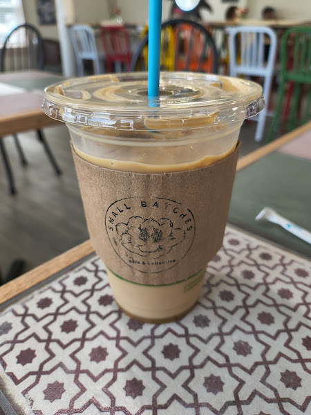Small Batches Café & Collective - Coffee shop in Fort Walton Beach