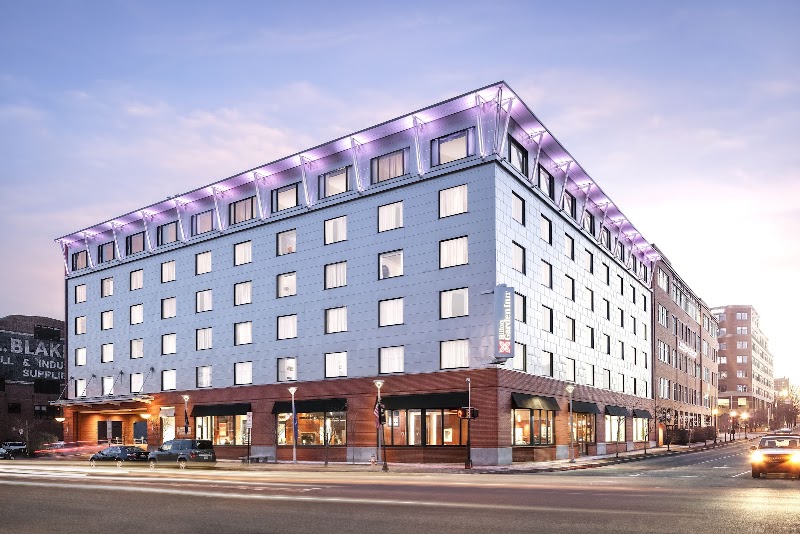 Hilton Garden Inn Portland Downtown Waterfront - Hotel in Portland