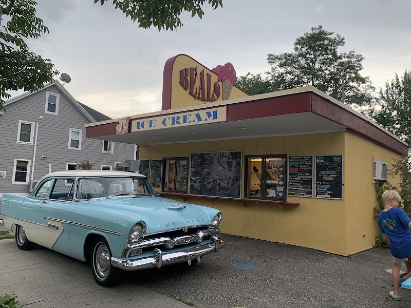 Beals Old Fashioned Ice Cream - Veranda Street - Ice cream shop in Portland