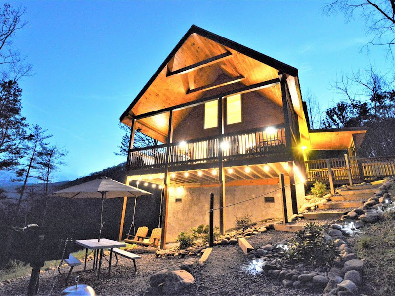 Gatlinburg Vacation Cabins - Vacation home rental agency in Gatlinburg