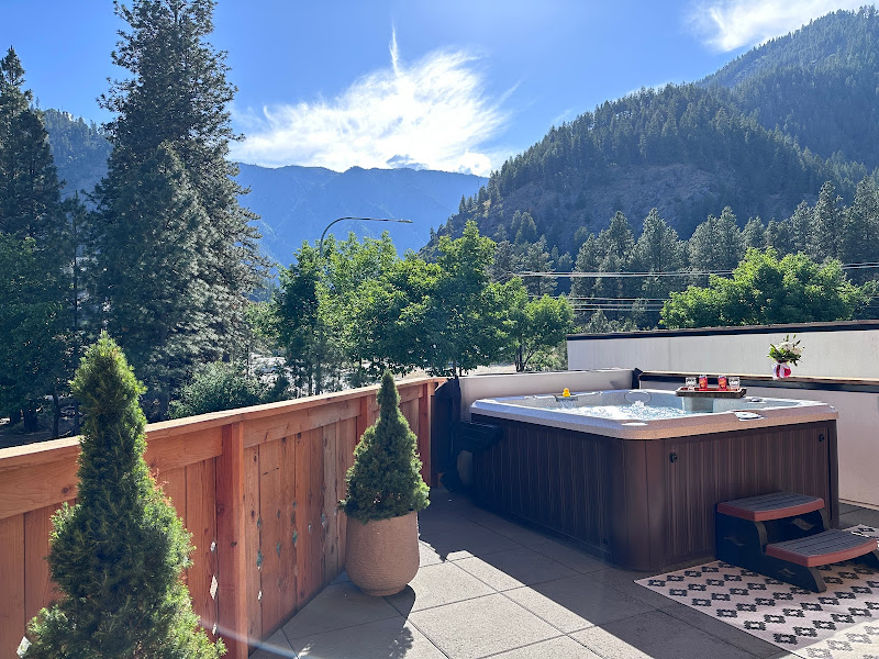Enchantment Lodges