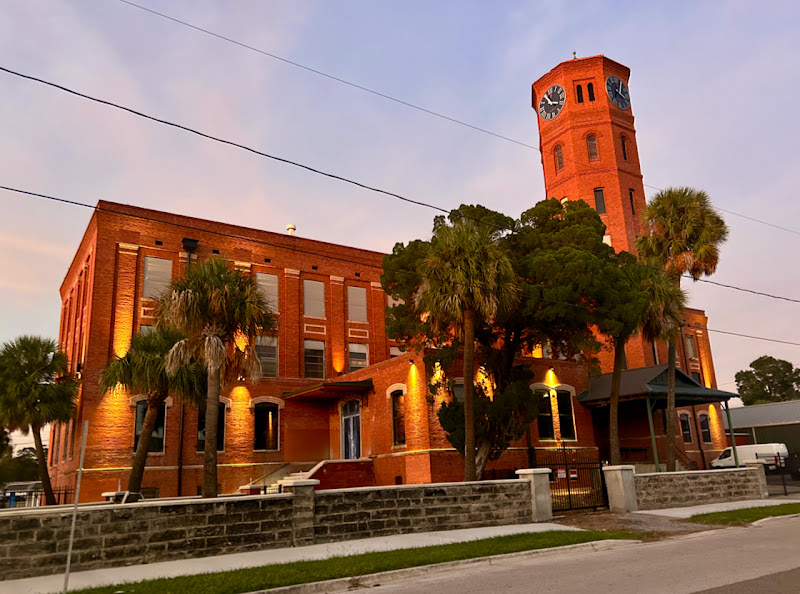 Wine Stream Wine On Tap - Winery in Tampa