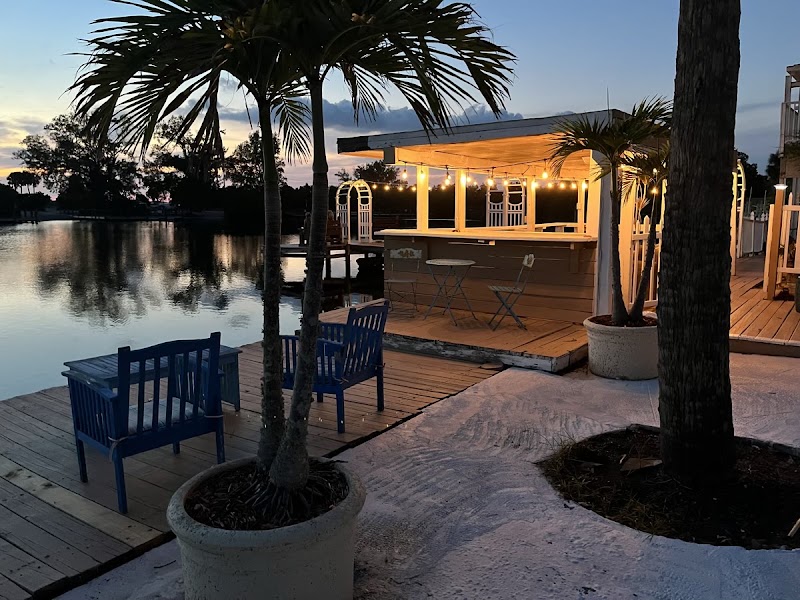 The Inn at Turtle Beach: Currently Closed for Bookings and Under Renovation - Hotel in Sarasota