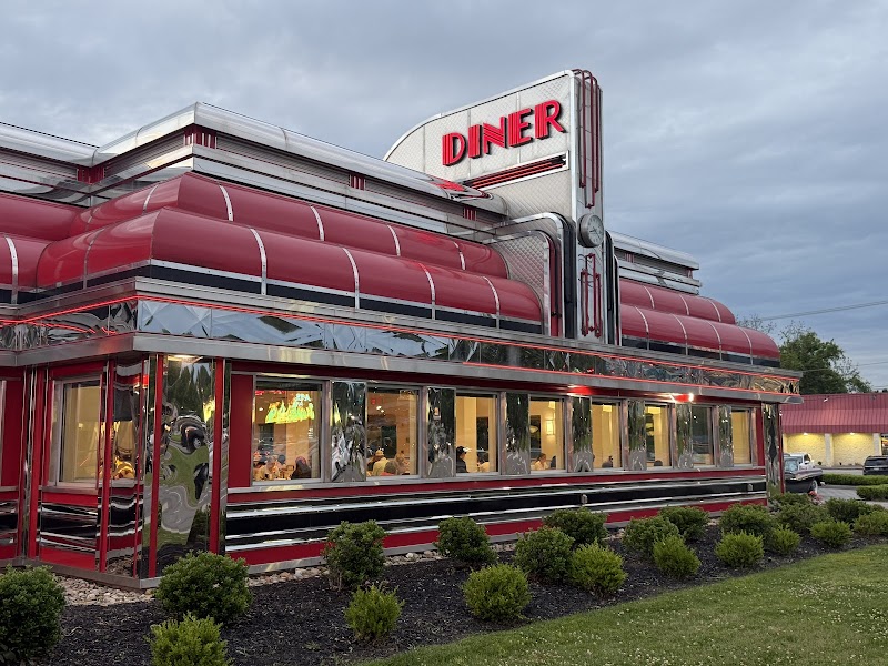 Sunliner Diner - Diner in Pigeon Forge