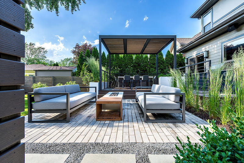 Reveal Design LLC - Landscaper in Chicago