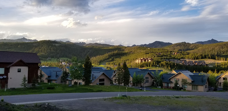 Black Eagle Lodges