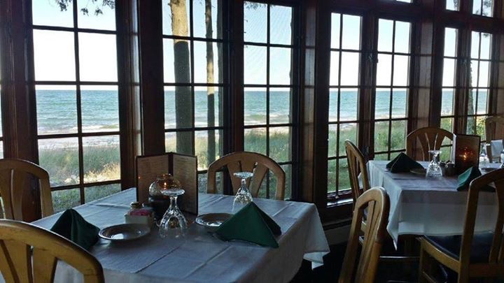 Donny's Glidden Lodge Restaurant - American restaurant in Sturgeon Bay