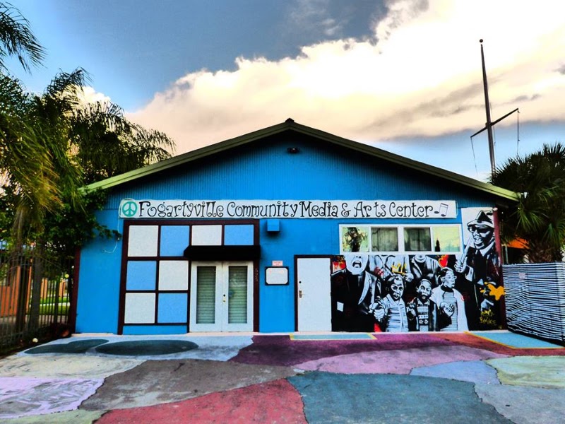 Fogartyville Community Media and Arts Center - Community center in Sarasota