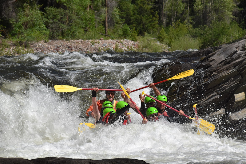 Elk Mountain Expeditions - Raft trip outfitter in Aspen