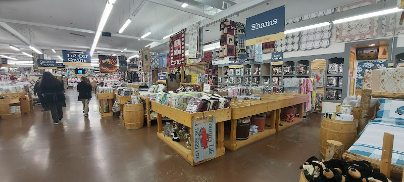 Lid'l Dolly's Factory Store