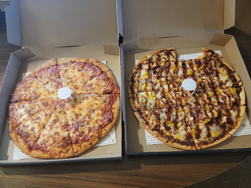 Jet's Pizza - Pizza delivery in Destin