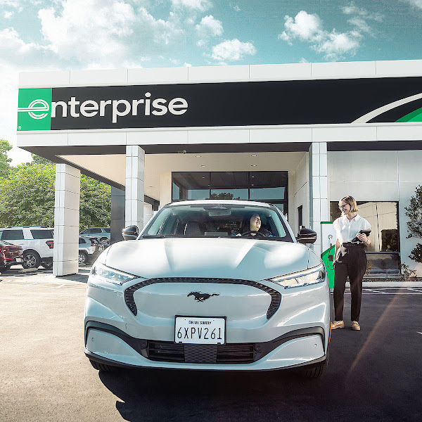Enterprise Rent-A-Car - Car rental agency in Leavenworth