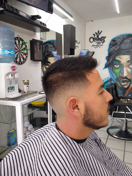 Orishas Barber Shop - Barber shop in Juárez