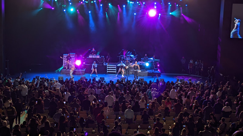 The Show - Live music venue in Rancho Mirage