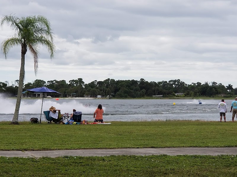 Sugden Regional Park - Tourist attraction in Naples